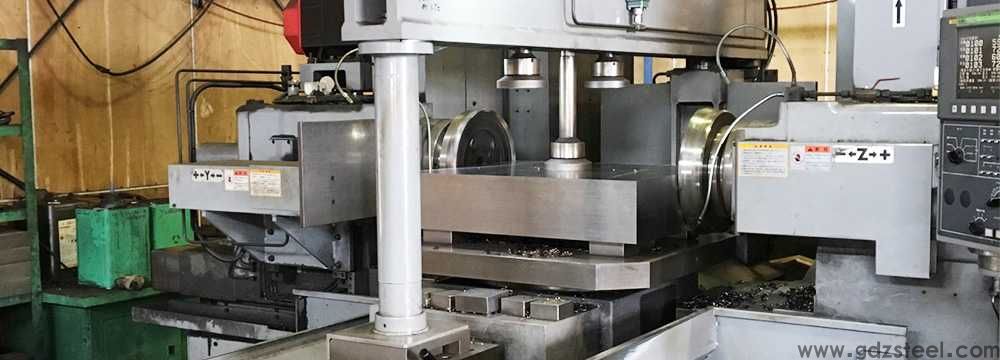 紅蟲使用什么模具鋼